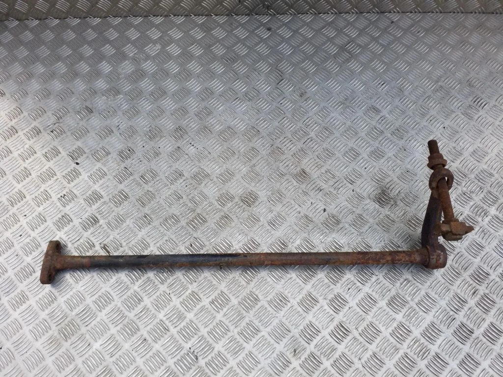 Other front suspension part – front left