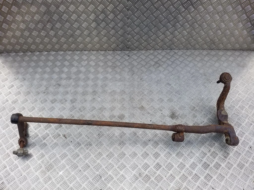 Other front suspension part – front right