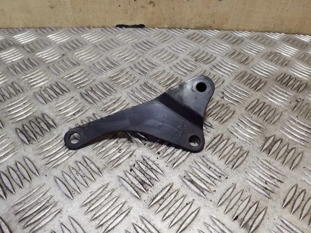 Muu esivedrustuse osa DS736A029AA