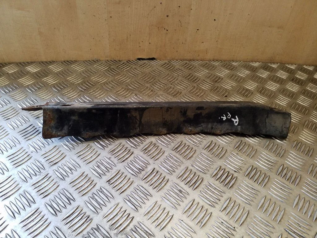 Other front suspension part – right