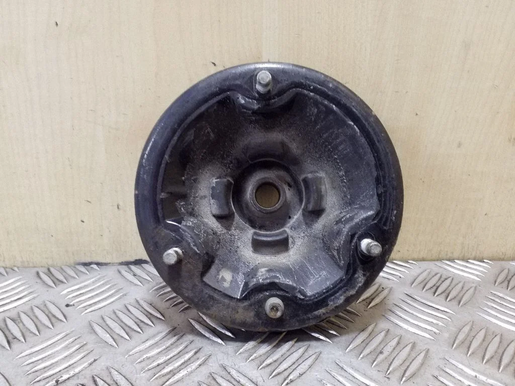 Cita priekšējās piekares detaļa 31331096311