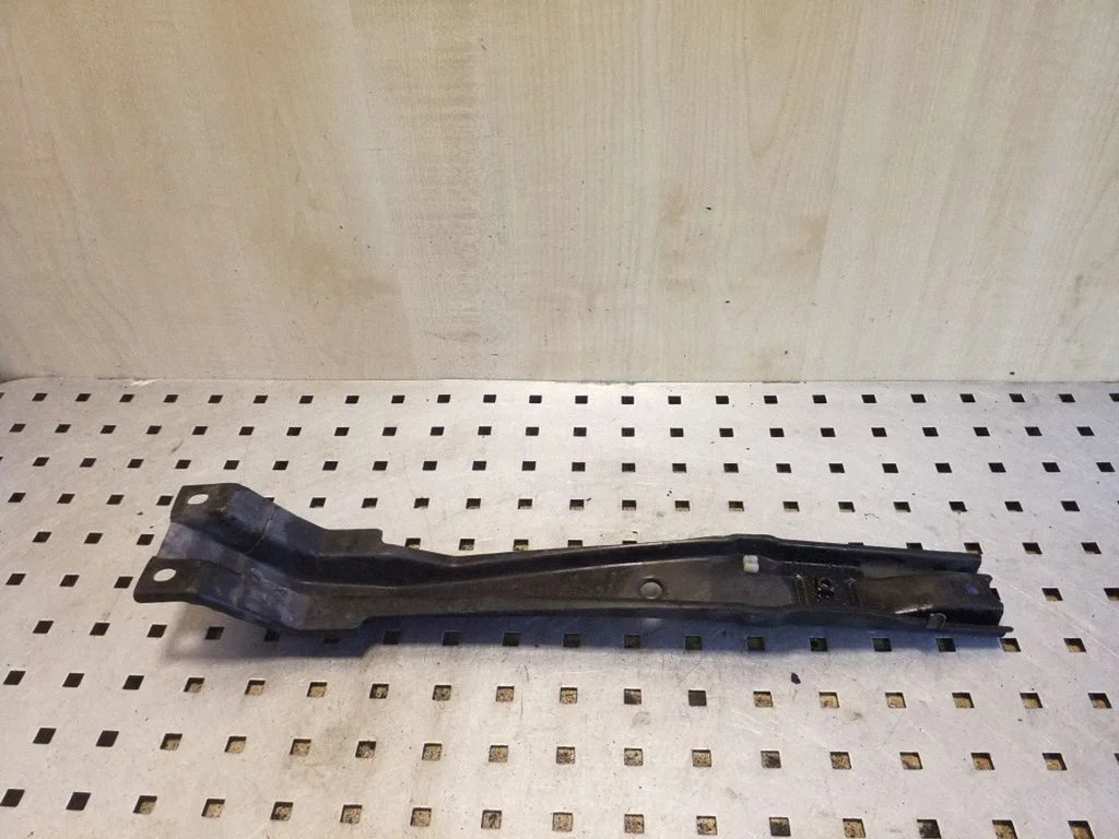 Other front suspension part