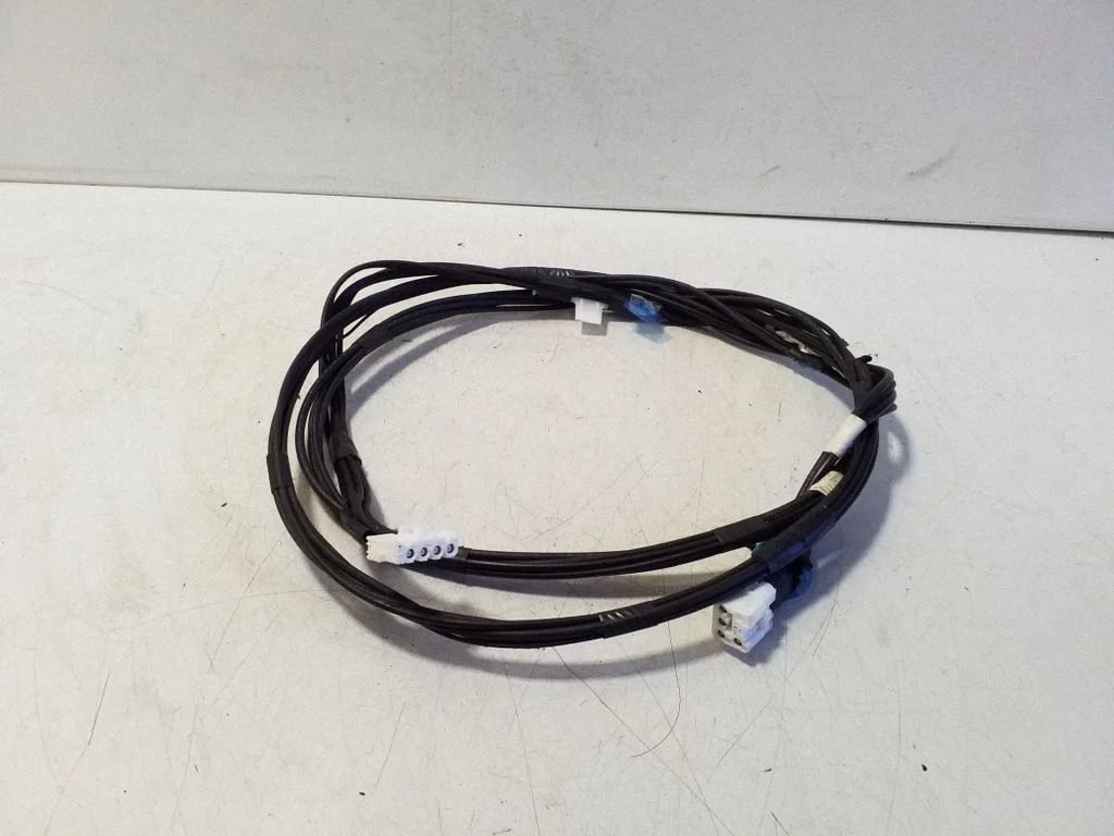 Muud juhtmed / juhtmestik 86101F4J80