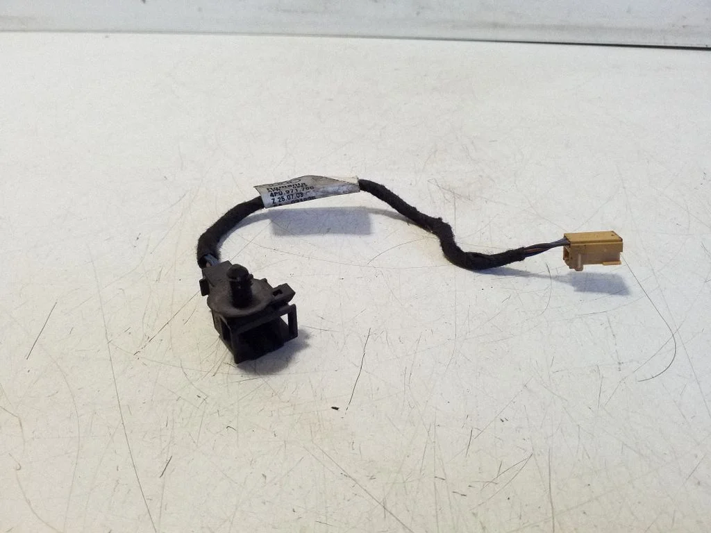 Other wiring loom 4F0971765