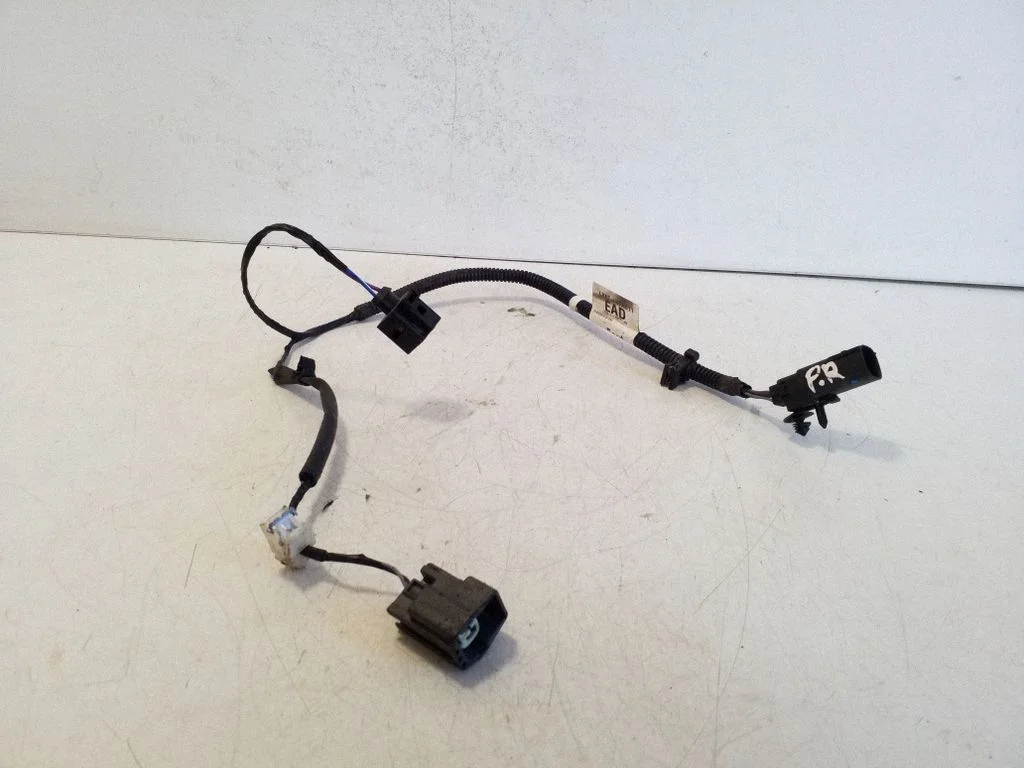 Muud juhtmed / juhtmestik LX6T17A611EAD