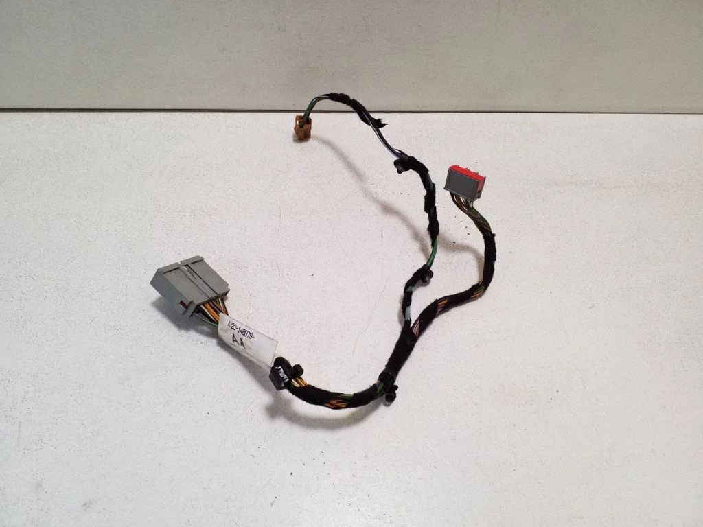 Muud juhtmed / juhtmestik AX2314B079AA