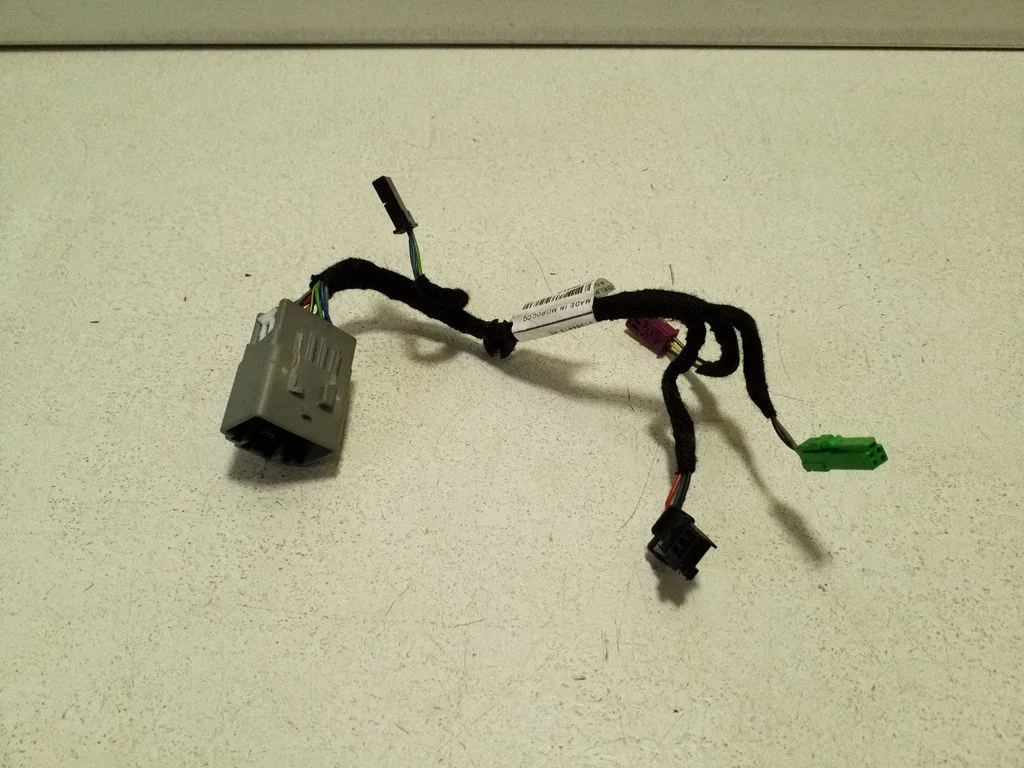 Other wiring loom 31384413