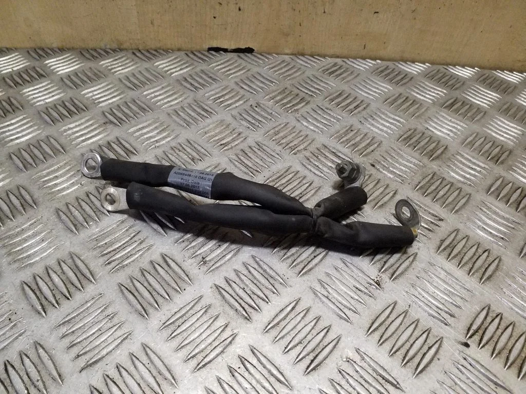 Pozostałe przewody i wiązki A2055406316