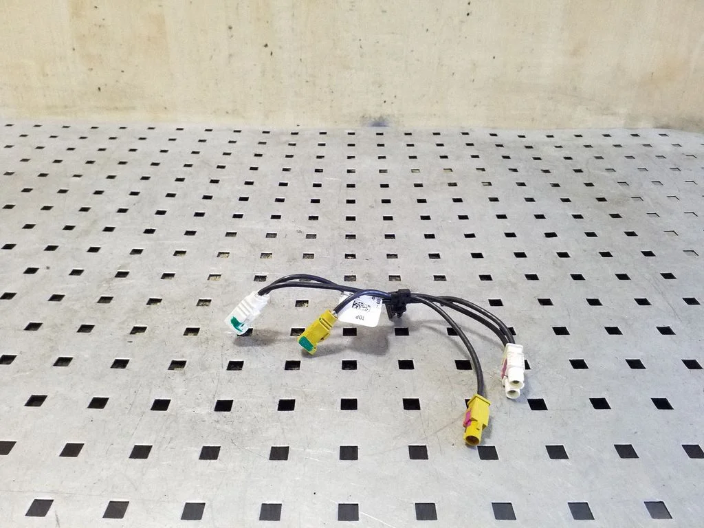 Other wiring loom – Tesla Model S (2012-)