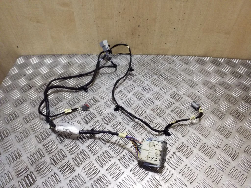 Citi vadi/instalācija HG9T14B079EFA