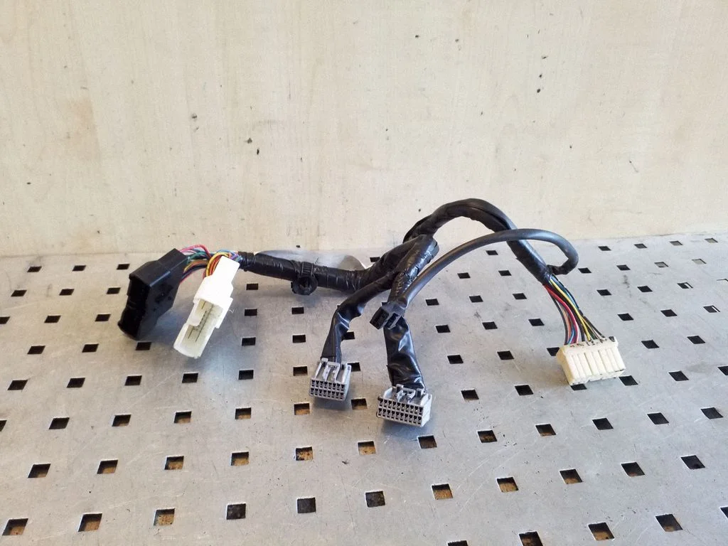 Other wiring loom 81308SA000