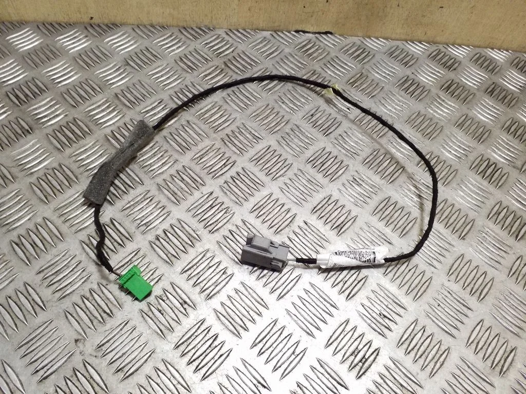 Citi vadi/instalācija BV6T19A657ACB