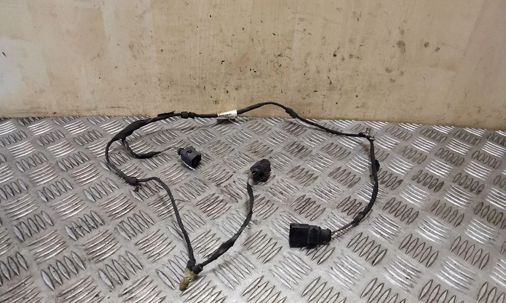 Muud juhtmed / juhtmestik 3C8971104G