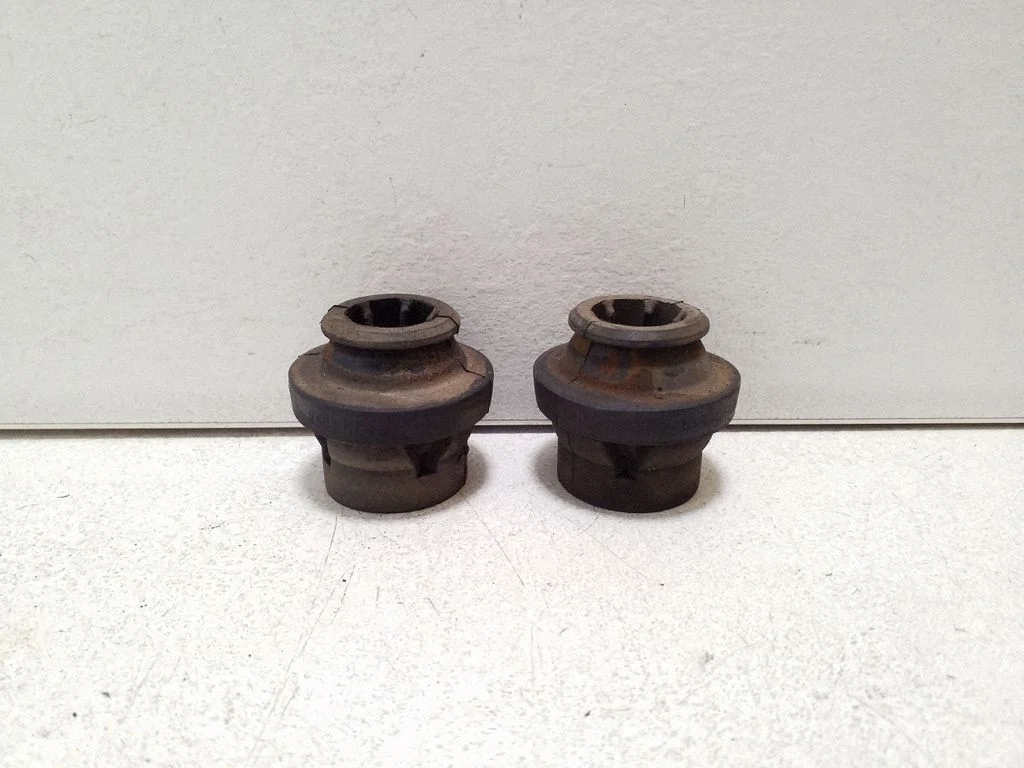 Radiator mount bracket – Ford Transit Custom (2013-2023)