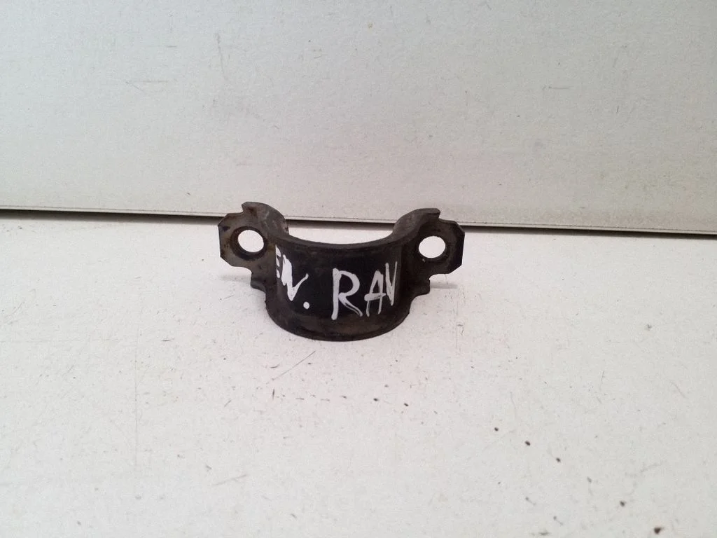 Stabilisaatori puksi klamber (esiosa) – Toyota RAV 4 (XA20) (2000-2005)