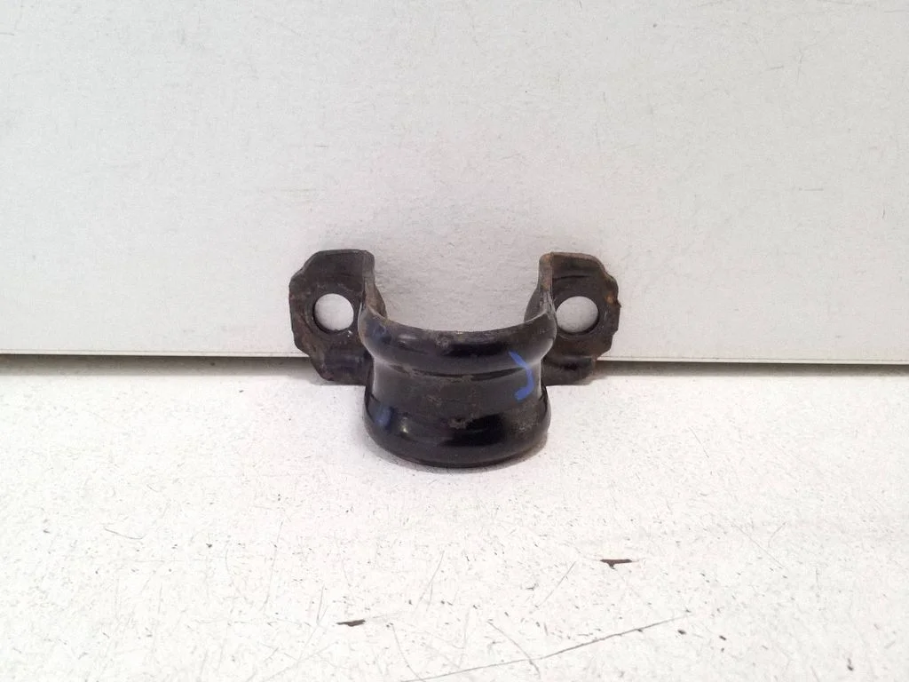 Stabilisaatori puksi klamber (tagumine)