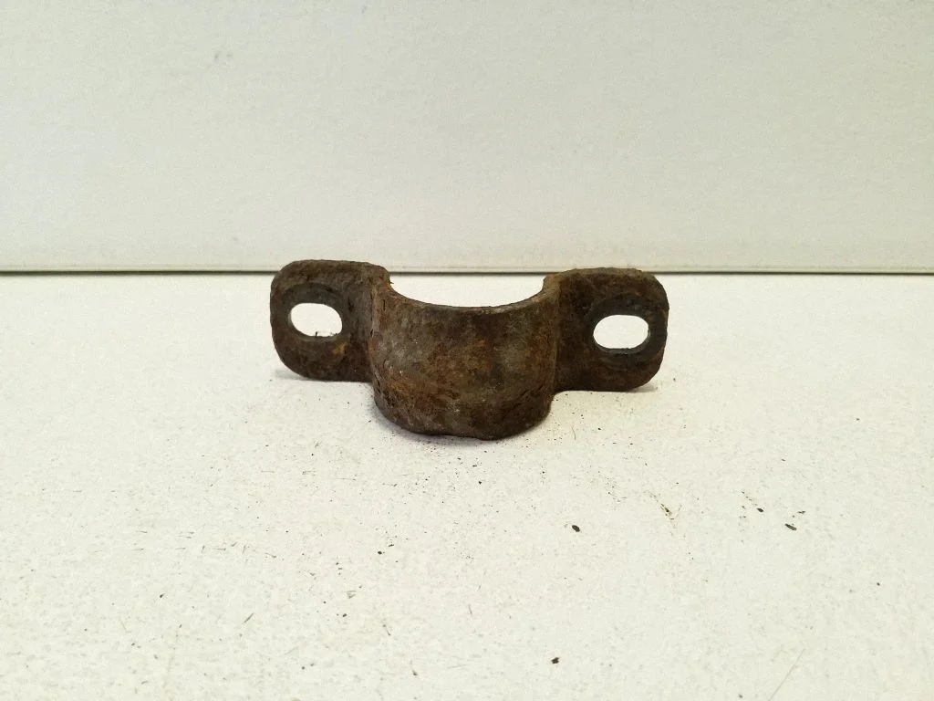 Sway bar bush bracket, rear – Ford Galaxy (2000-2006)