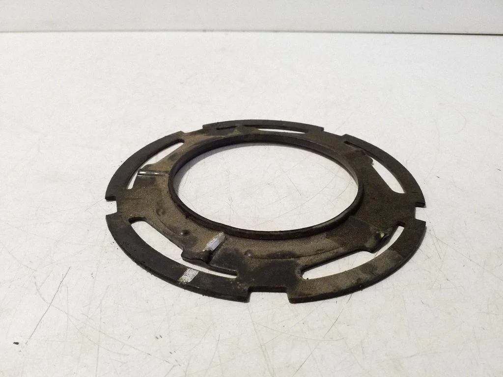 In tank fuel pump screw locking ring/nut 68164736AA