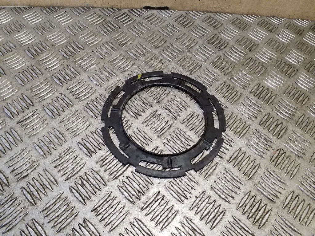 In tank fuel pump screw locking ring/nut HI0325852G