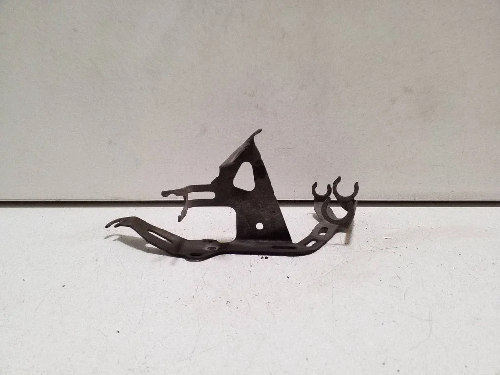 Other rear suspension part 9J1971005
