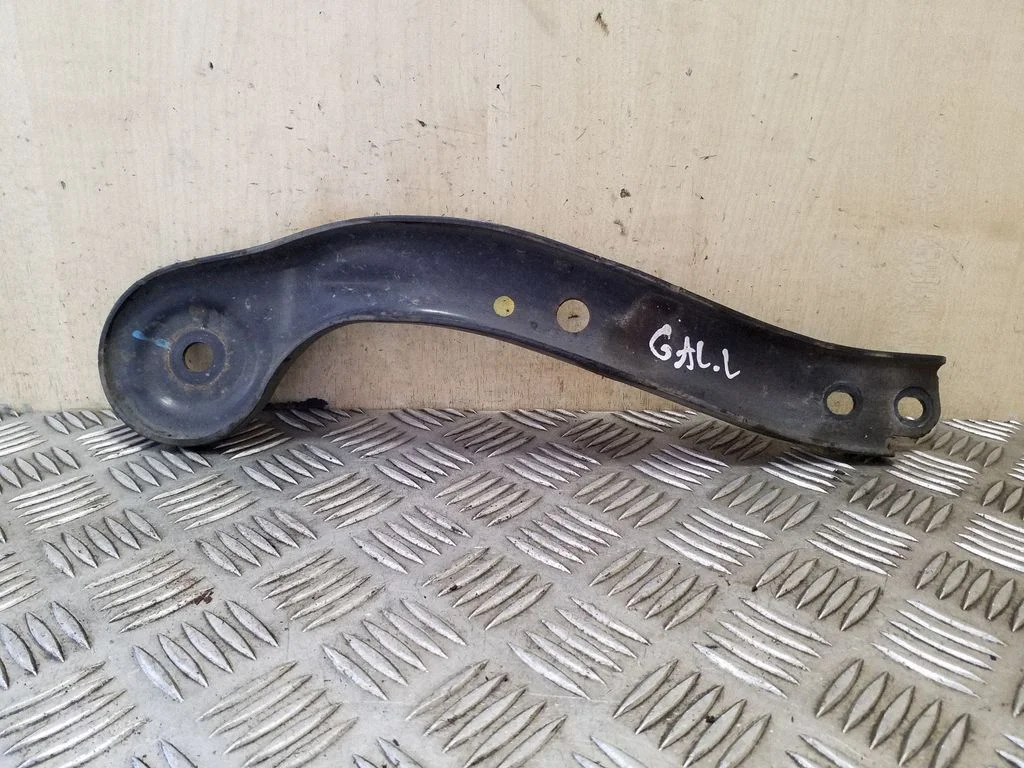Other rear suspension part – rear left