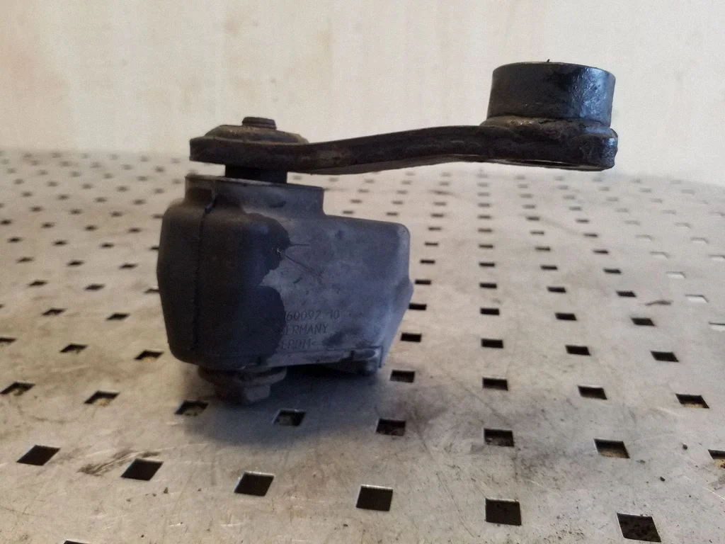 Other rear suspension part – BMW X1 E84 (2009-2015)