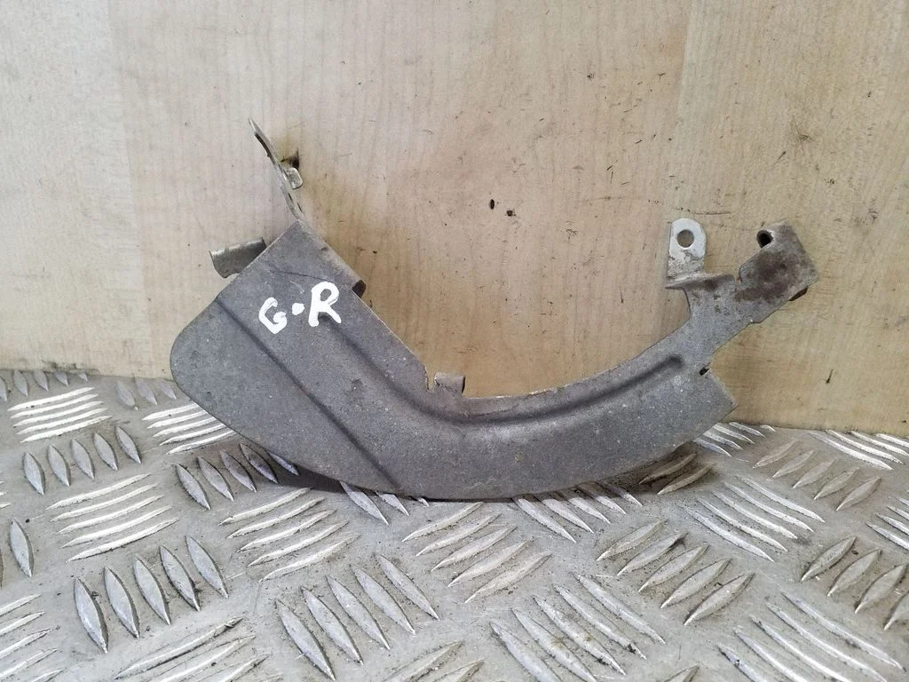 Other rear suspension part – Mercedes-Benz C-Class W205 (2014-2021)