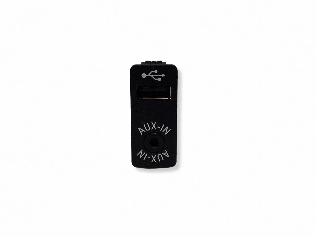 USB socket connector – BMW 1 Series F20 F21 (2011-2019)
