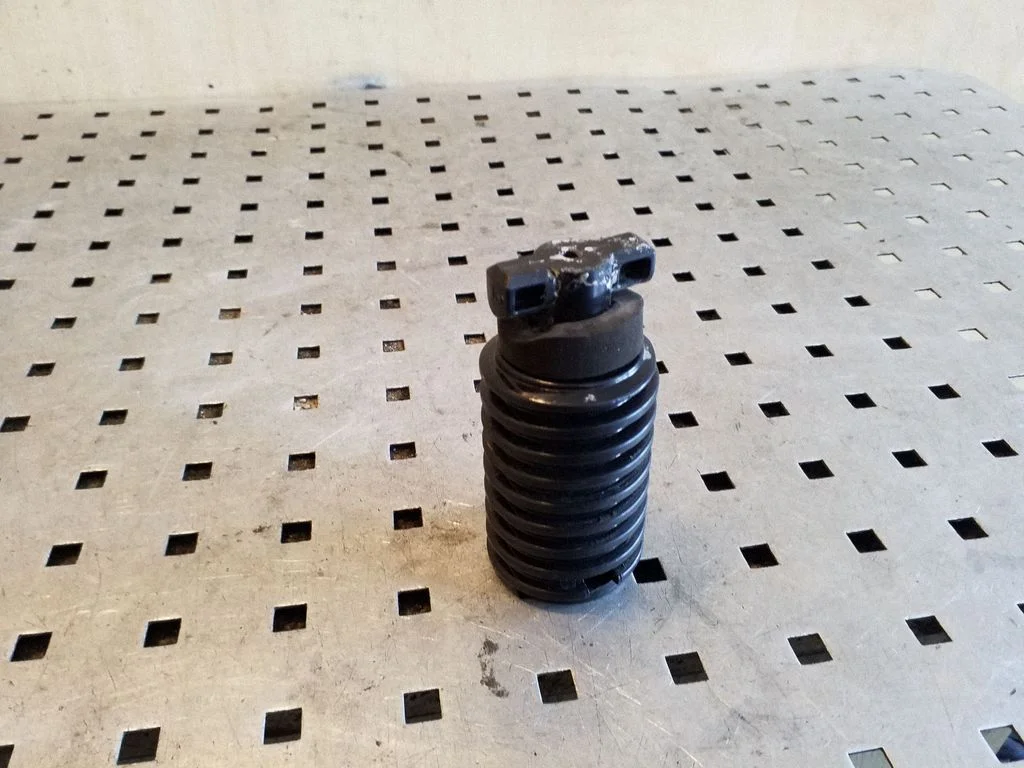 Spare wheel bolt