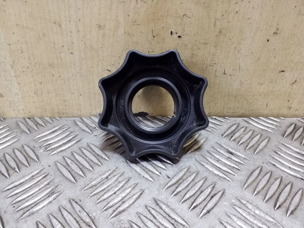 Spare wheel bolt
