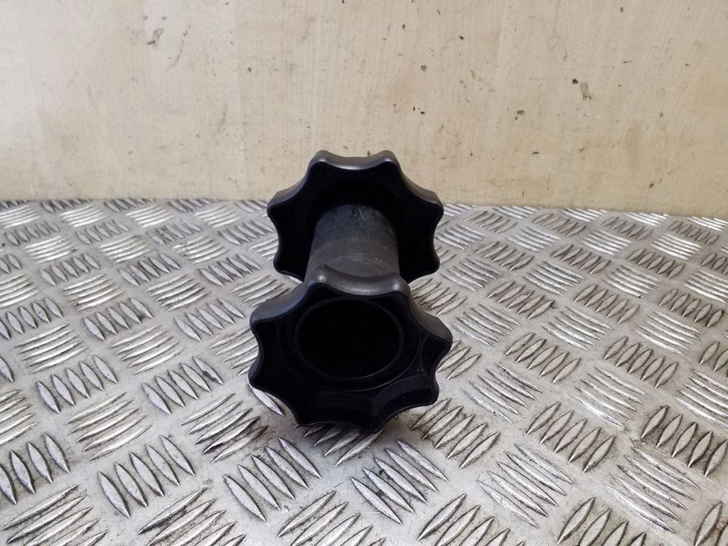 Spare wheel bolt 4L0803899A