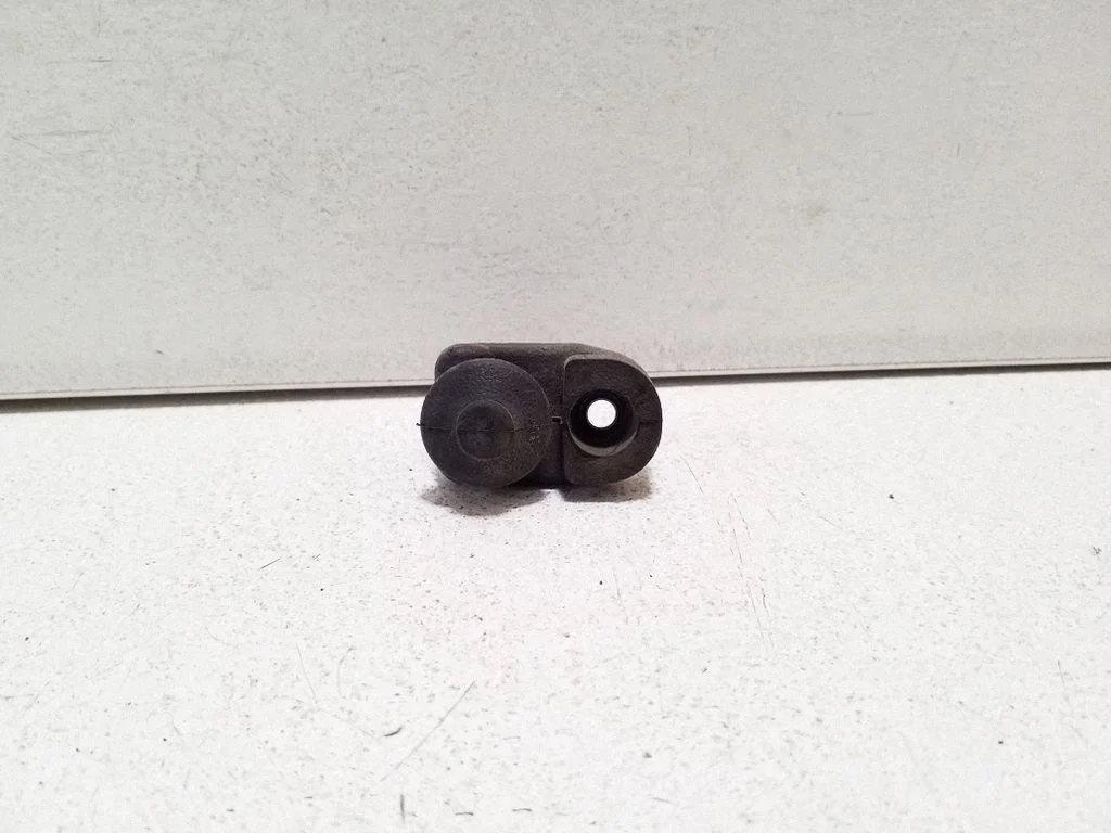 Rear door sensor – Nissan Navara D40 (2004-2015)