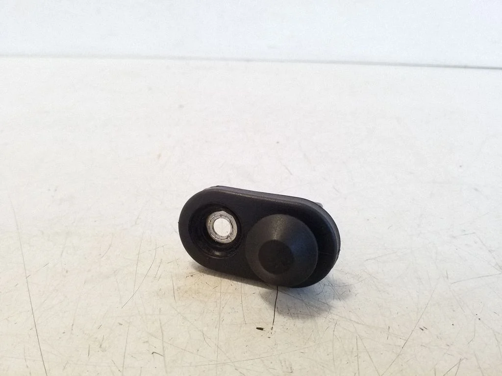 Rear door sensor – left
