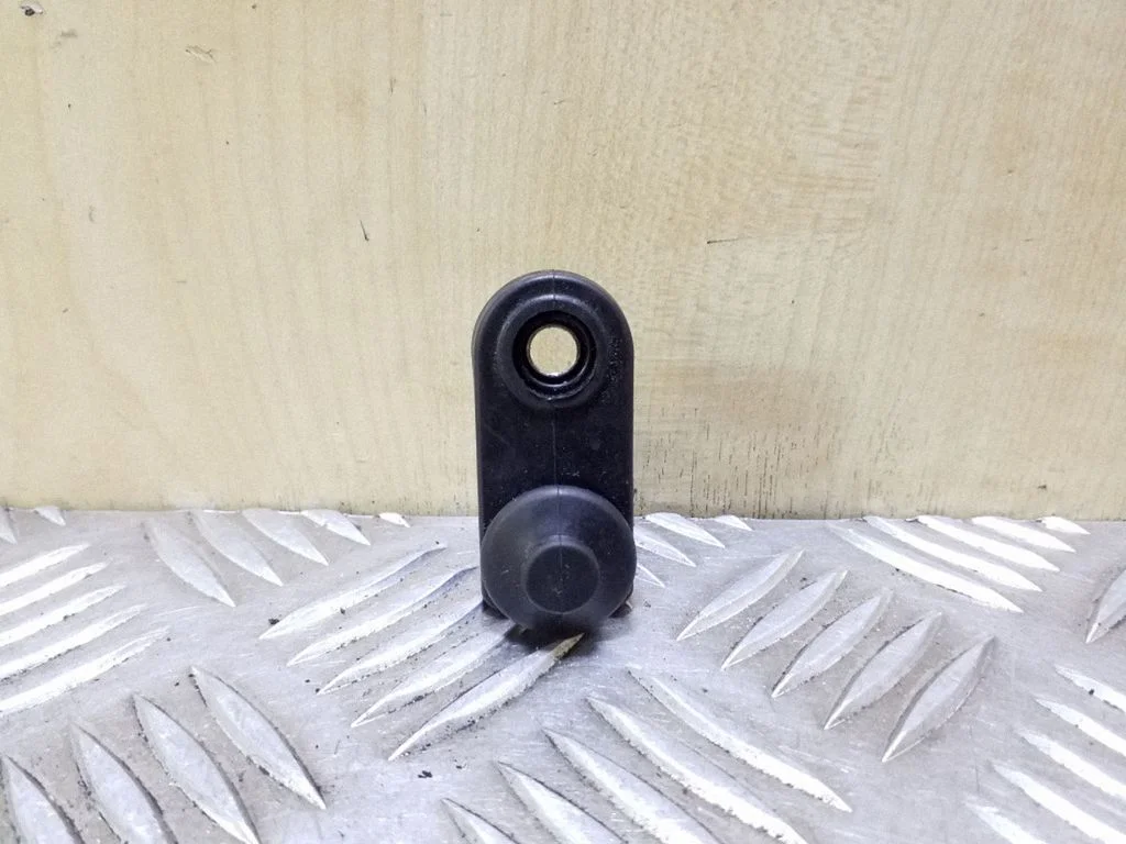 Rear door sensor – KIA Sportage (2011-2016)
