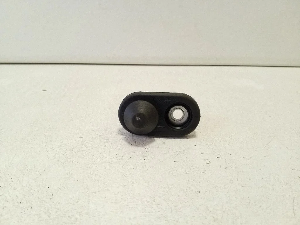 Kupee esiukse avamise/ sulgemise andur – Toyota Corolla E210 E21 (2018-)