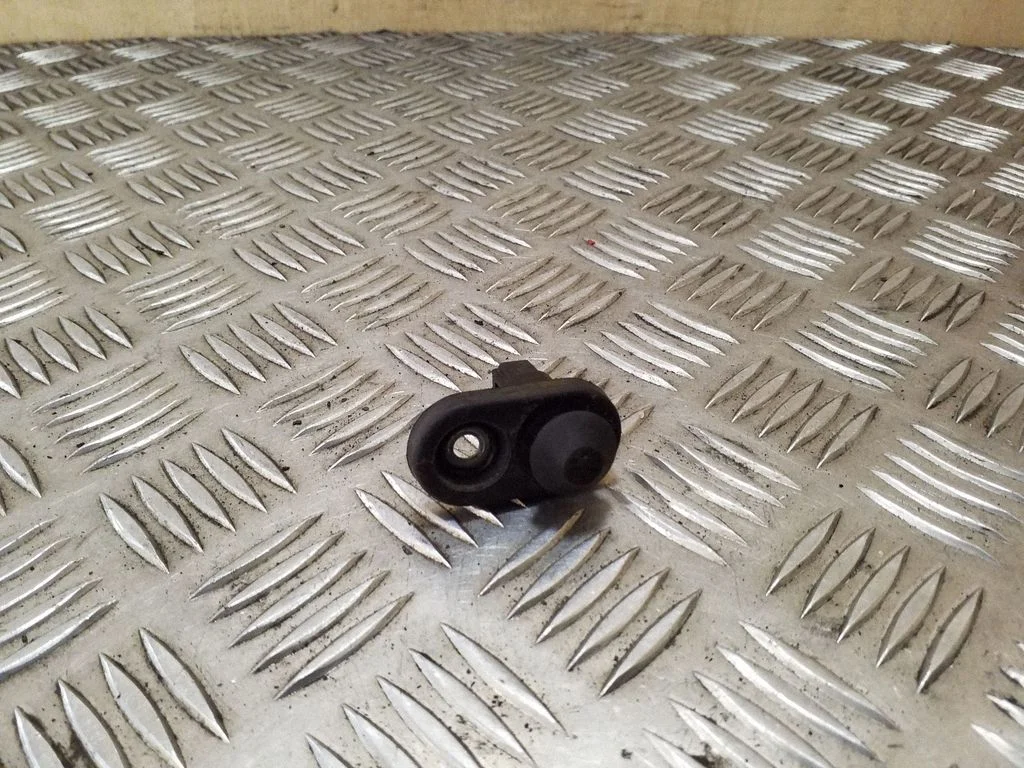 Front door sensor coupe