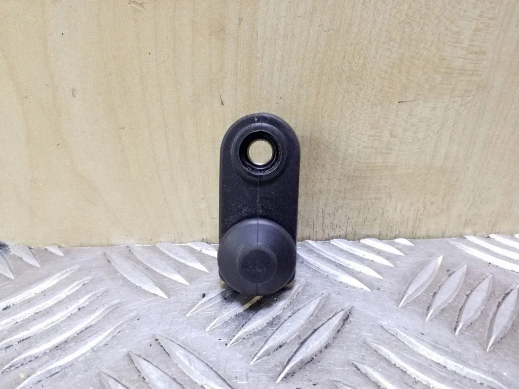 Front door sensor coupe – KIA Sportage (2011-2016)