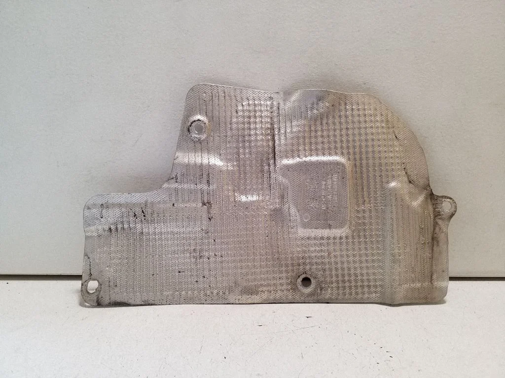 Exhaust heat shield 4M0825642E