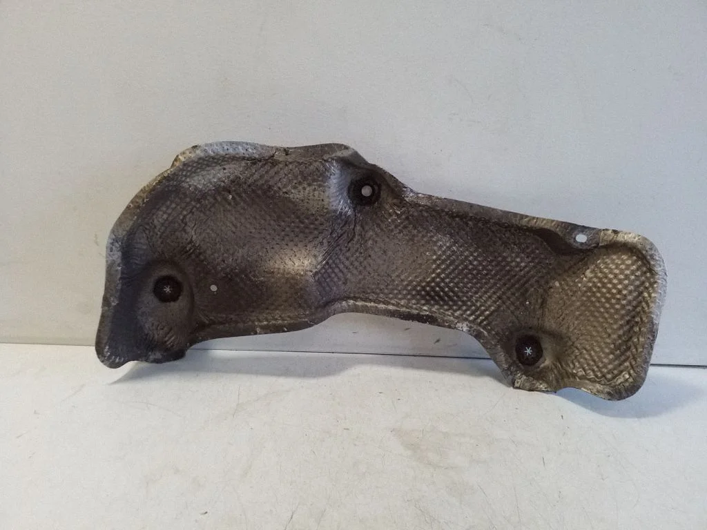 Exhaust heat shield 3Q0825756