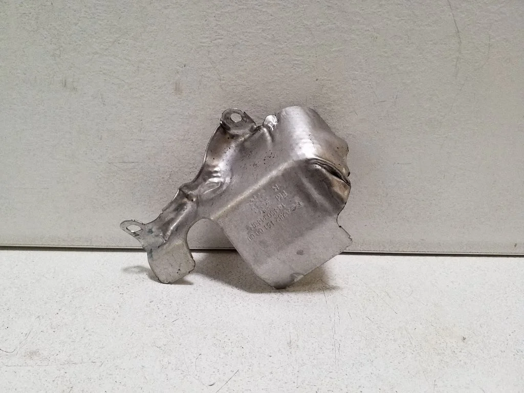 Exhaust heat shield A2821510000