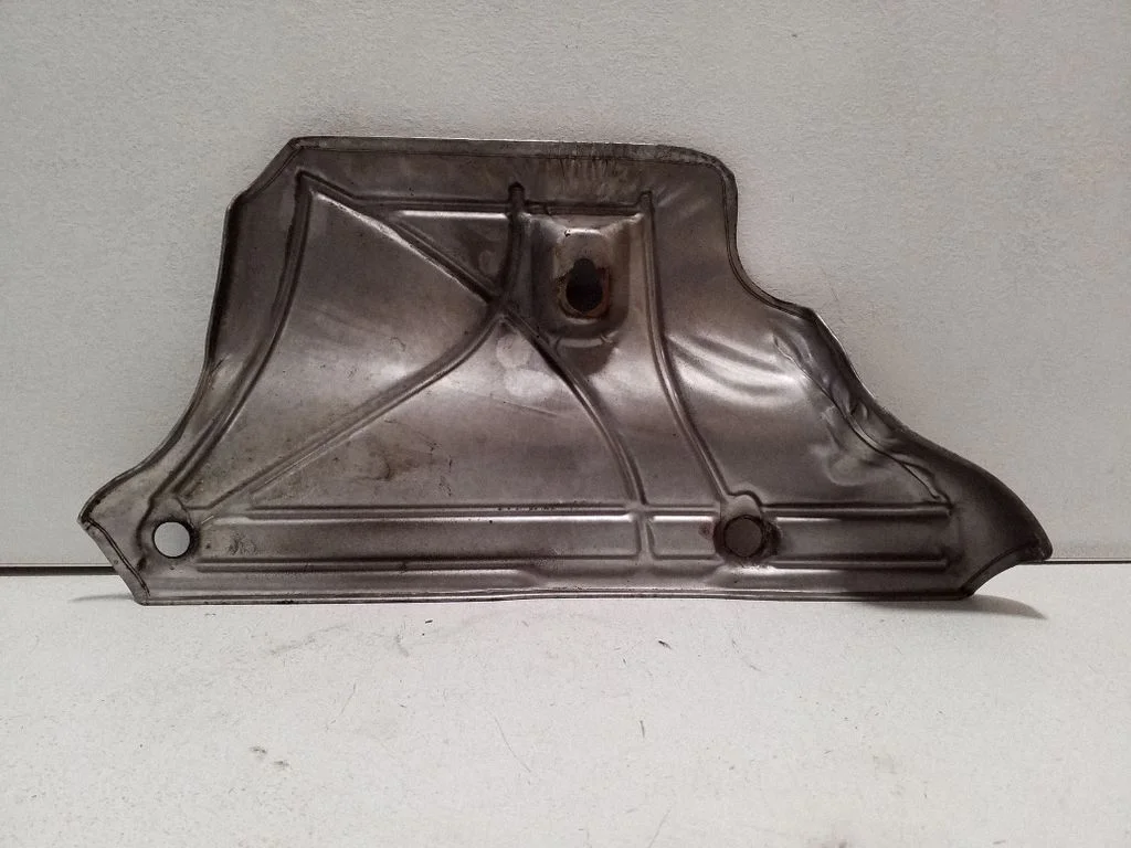 Exhaust heat shield 53013913AA