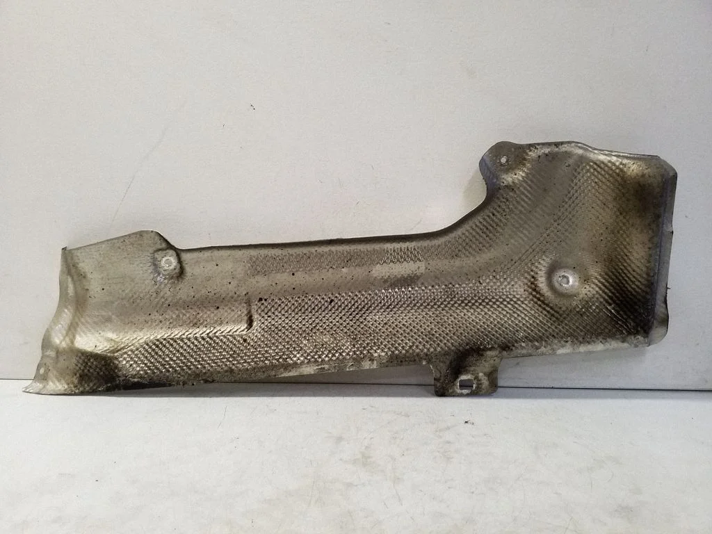 Exhaust heat shield A2120828071