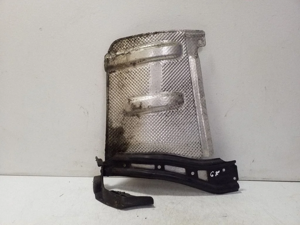 Exhaust heat shield A2126800222