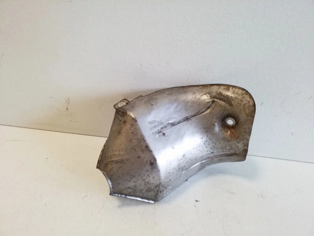 Väljalaske soojusisolatsioon (kuumakaitse) GX733C567BA
