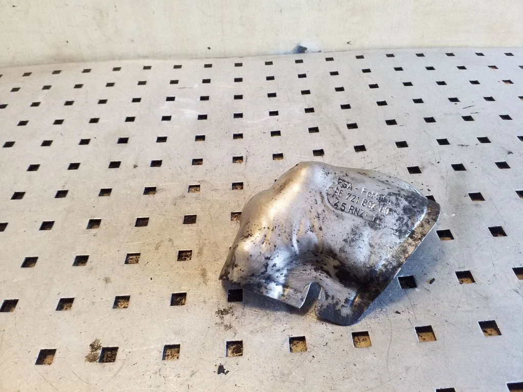 Exhaust heat shield – Peugeot 508 RXH (2011-2018)