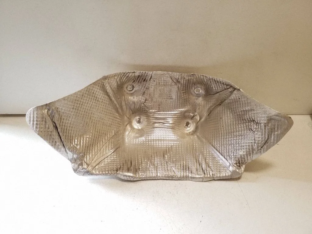 Heat shield in engine bay – Audi Q7 4M (2015-)