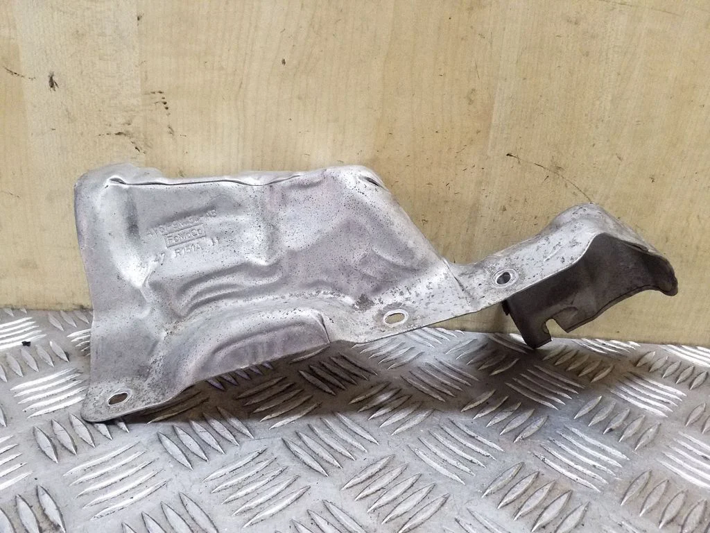 Izplūdes termoizolācija (aizsargs pret karstumu) – Ford Focus (2010-2017)