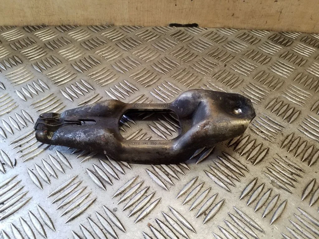 Siduri survelaagri hoob / kahvel 012141719B