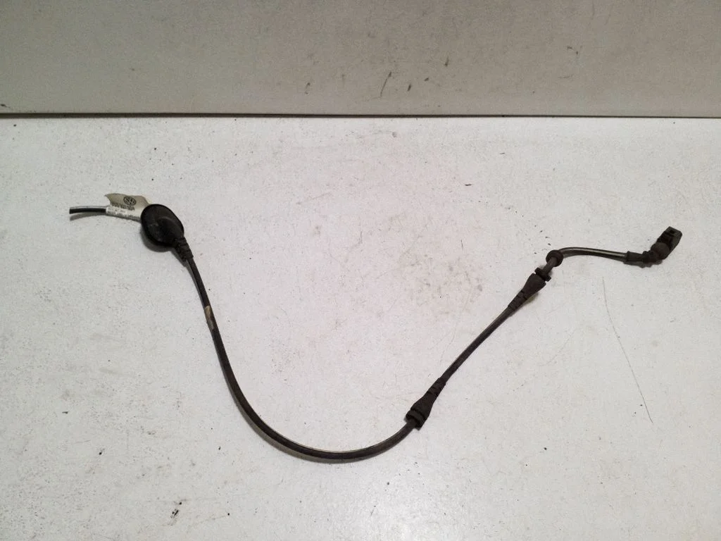 Tagumise ABS-anduri juhtmestik – Audi Q3 8U (2011-2016)