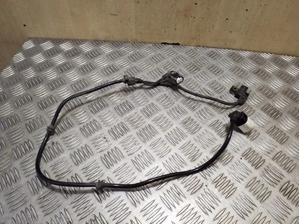 Rear ABS sensor wiring – Mercedes-Benz GLC-Class C253 (2016-)